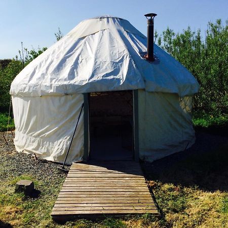 Mill Haven Place Glamping-Yurt 2 هافرفوردوست المظهر الخارجي الصورة